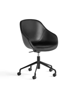 About a Chair AAC155 fra Hay