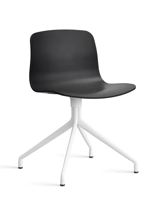 About a Chair AAC10 fra Hay