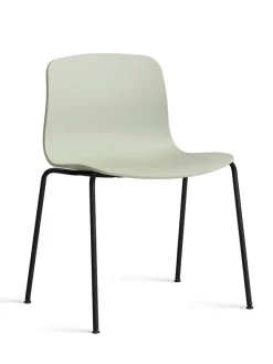 About a Chair AAC16 fra Hay