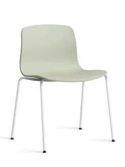 About a Chair AAC16 fra Hay