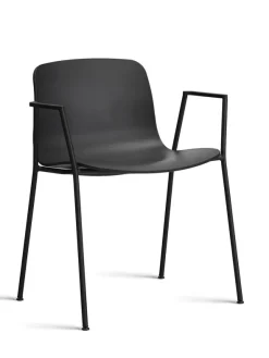 About a Chair AAC18 fra Hay