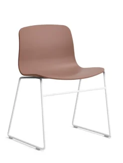 About a Chair AAC08 fra Hay