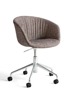 About a Chair AAC53 Soft fra Hay