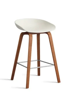 About a Stool AAS32 fra Hay