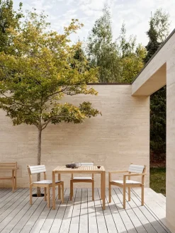 AH902 Outdoor Spisebord fra Carl Hansen & Søn