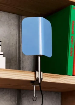 Apex Clip Lamp fra Hay