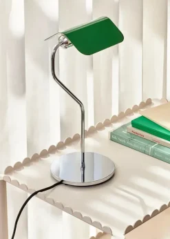 Apex Table Lamp fra Hay