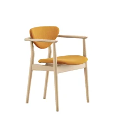 109 Armchair, eg klar olie af Finn Juhl