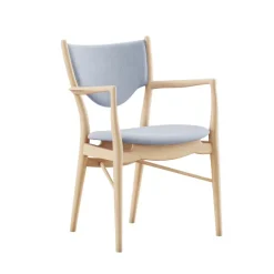 46 Armchair, eg klar olie af Finn Juhl