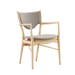 46 Armchair, eg klar olie af Finn Juhl
