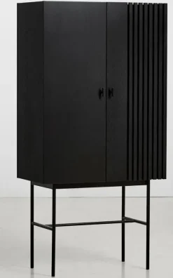 Array Highboard fra Woud