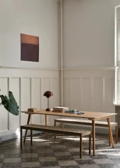 Betty bænk TK5 fra &Tradition