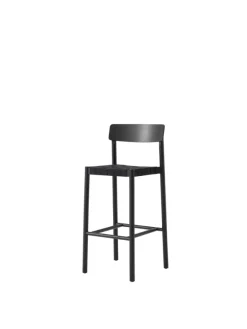 Betty TK15 Bar Chair fra &Tradition
