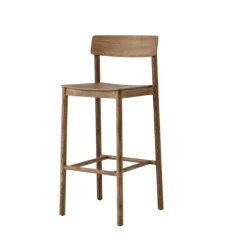 Betty TK16 Bar Chair fra &Tradition