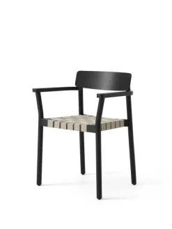 Betty TK9 Spisebordsstol, sortlakeret eg fra &Tradition