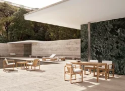 BK11 udendørs loungestol i teak fra Carl Hansen & Søn