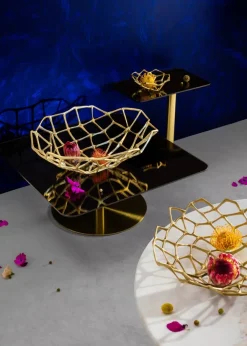 Bone Bowl Extra Large Brass fra Tom Dixon