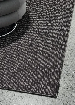 Braid 2 tæppe, 0191 fra Kvadrat