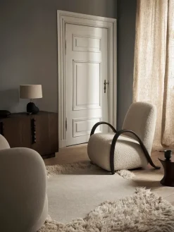 Buur Lounge Chair, nordic bouclé fra Ferm Living