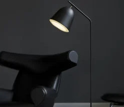 Caché Gulvlampe fra Le Klint