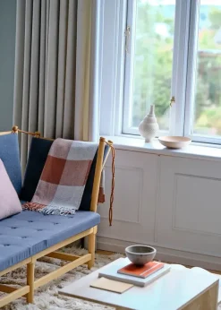 Caracas Plaid, rosewood fra Silkeborg Uldspinderi