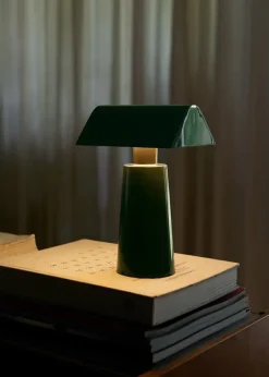 Caret bordlampe fra &Tradition