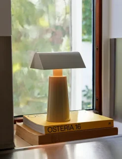 Caret bordlampe fra &Tradition