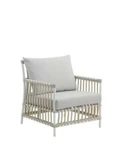 Caroline Exterior Lænestol, Dove White fra Sika-Design