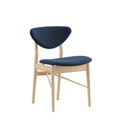 108 Chair, eg klar olie af Finn Juhl