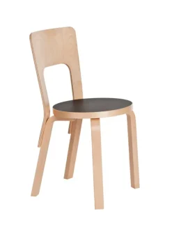 Chair 66 fra Artek