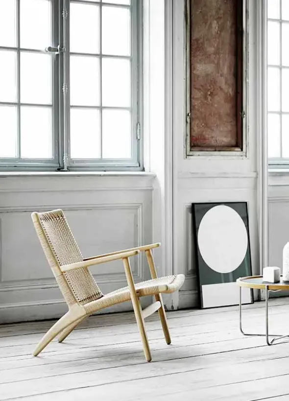 CH417 Bakkebord af Hans J. Wegner