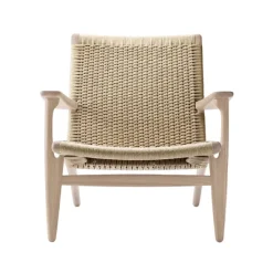 CH25 Loungestol, eg sæbe af Hans J. Wegner