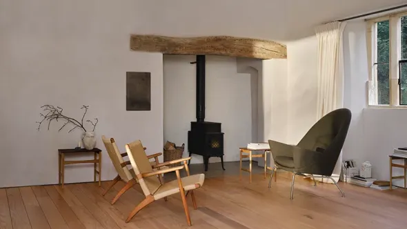 CH25 Loungestol, valnød olie af Hans J. Wegner