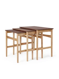 CH004 Nesting Tables fra Carl Hansen & Søn