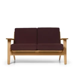 CH292 2 pers. sofa af Hans J. Wegner