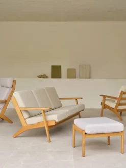 CH293 3 pers. sofa af Hans J. Wegner