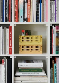 Colour crate S, golden yellow fra Hay