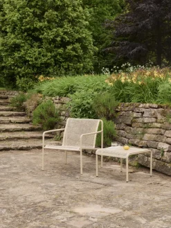 Dapple udendørs sidebord fra Ferm Living