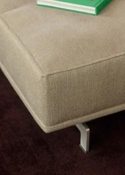 Delphi 450A, 3-personers sofa med skammel fra Fredericia Furniture