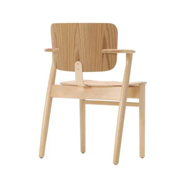 Domus Chair fra Artek