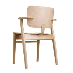 Domus Chair fra Artek