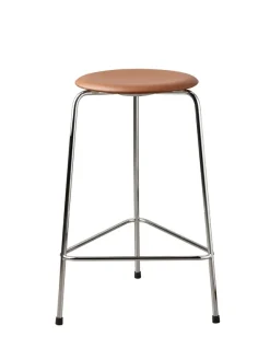 Dot barstol, valnød af Arne Jacobsen