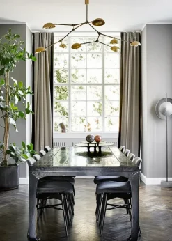 Drop Chandelier, brass fra 101 Copenhagen