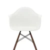 Eames Plastic Armchair DAW, mørk ahorn/white fra Vitra