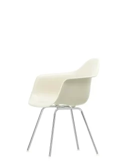Eames Plastic Armchair DAX, forkromet fra Vitra