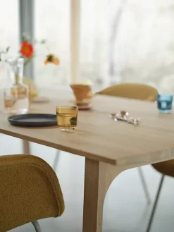 Earnest Extendable Table, 205x100 cm fra Muuto