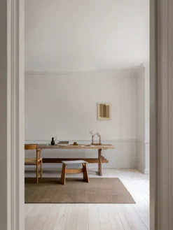 Echo Yano gulvtæppe, Olive Brown fra Linie Design