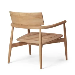 E018 Embrace udendørs loungestol fra Carl Hansen & Søn