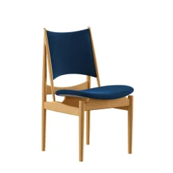 Egypterstol, eg olie af Finn Juhl