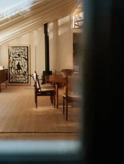 Egypterstol, valnød af Finn Juhl